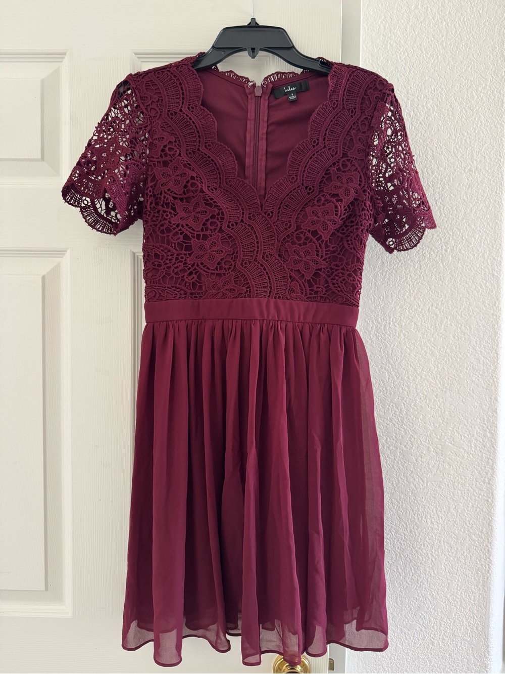 Lulu's Burgundy Lace & Chiffon Midi Dress